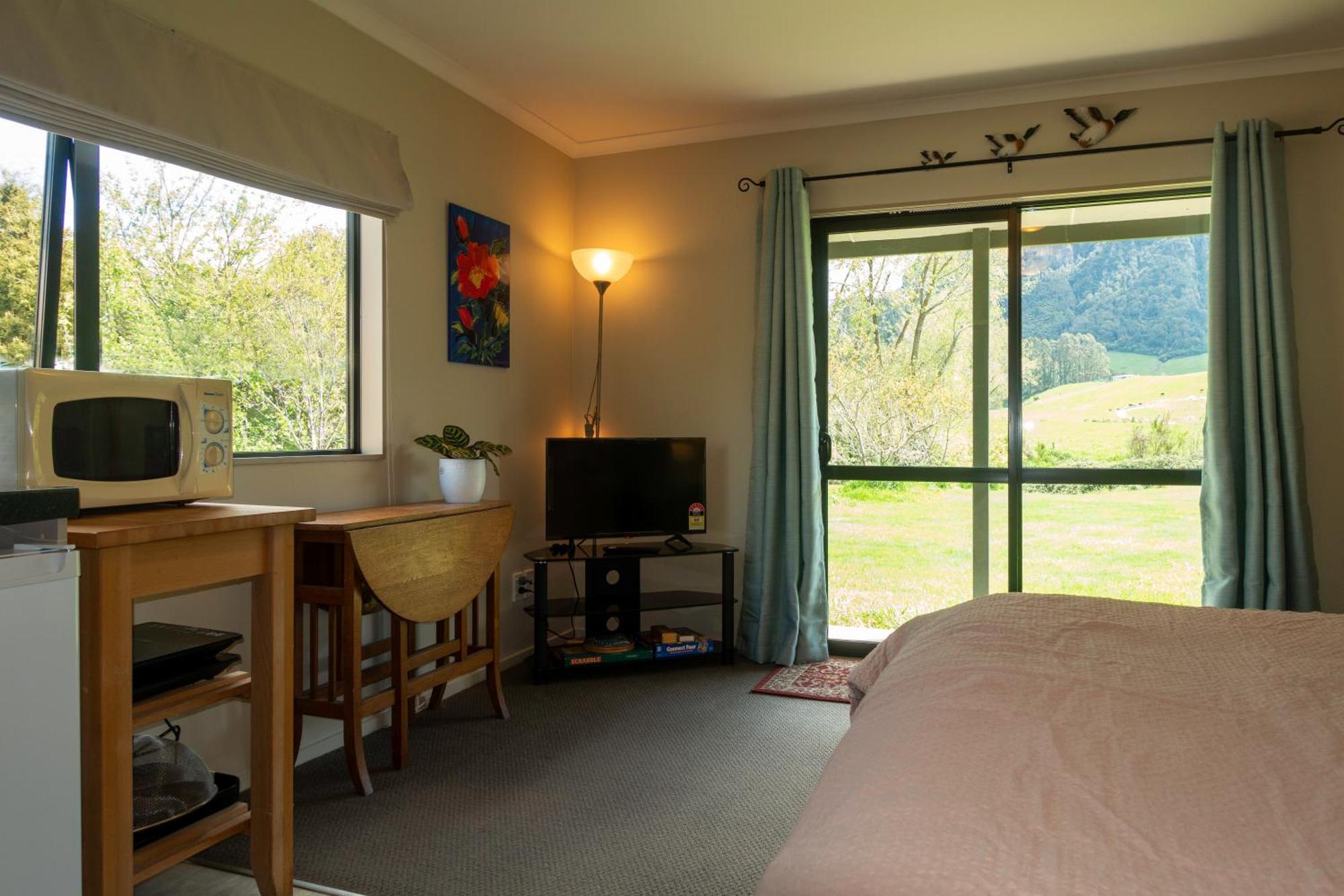 Astelia Lodge Horohoro Eksteriør bilde